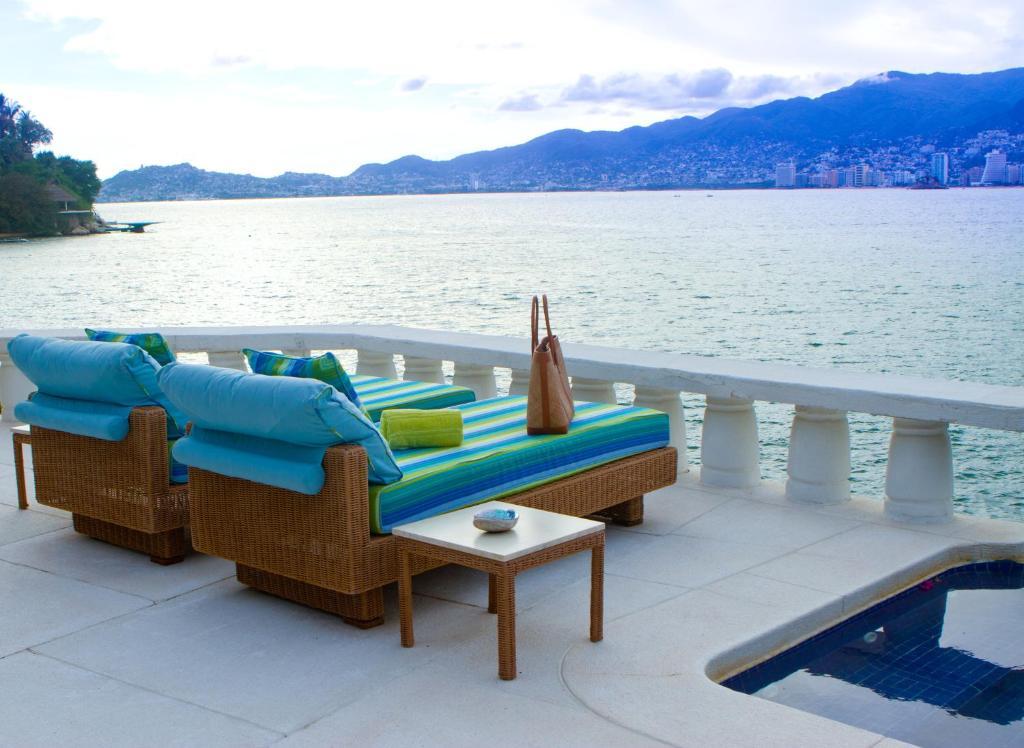 Hotel Villa Alejandra Acapulco Bagian luar foto